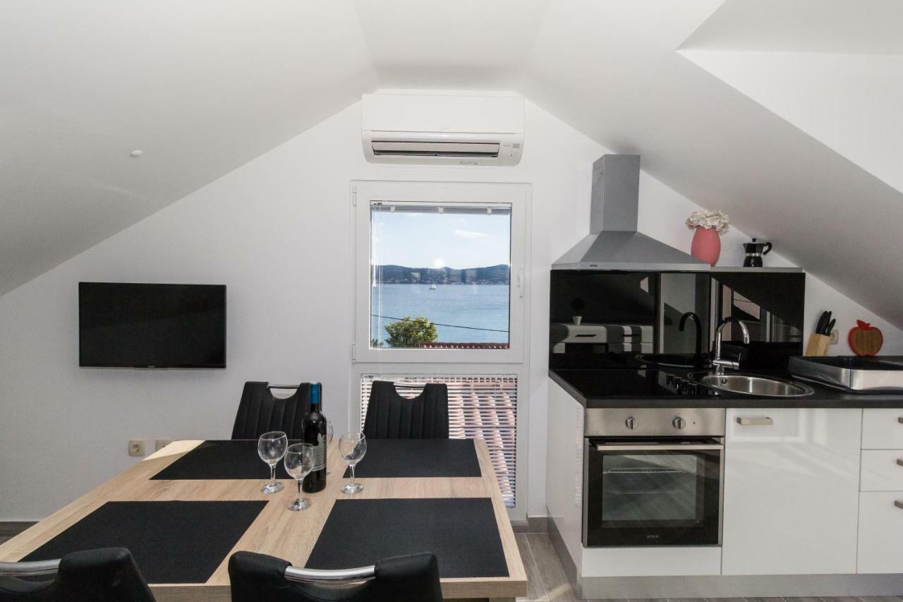 New Apartment Joly Sea View Биоград на Мору Екстериор снимка